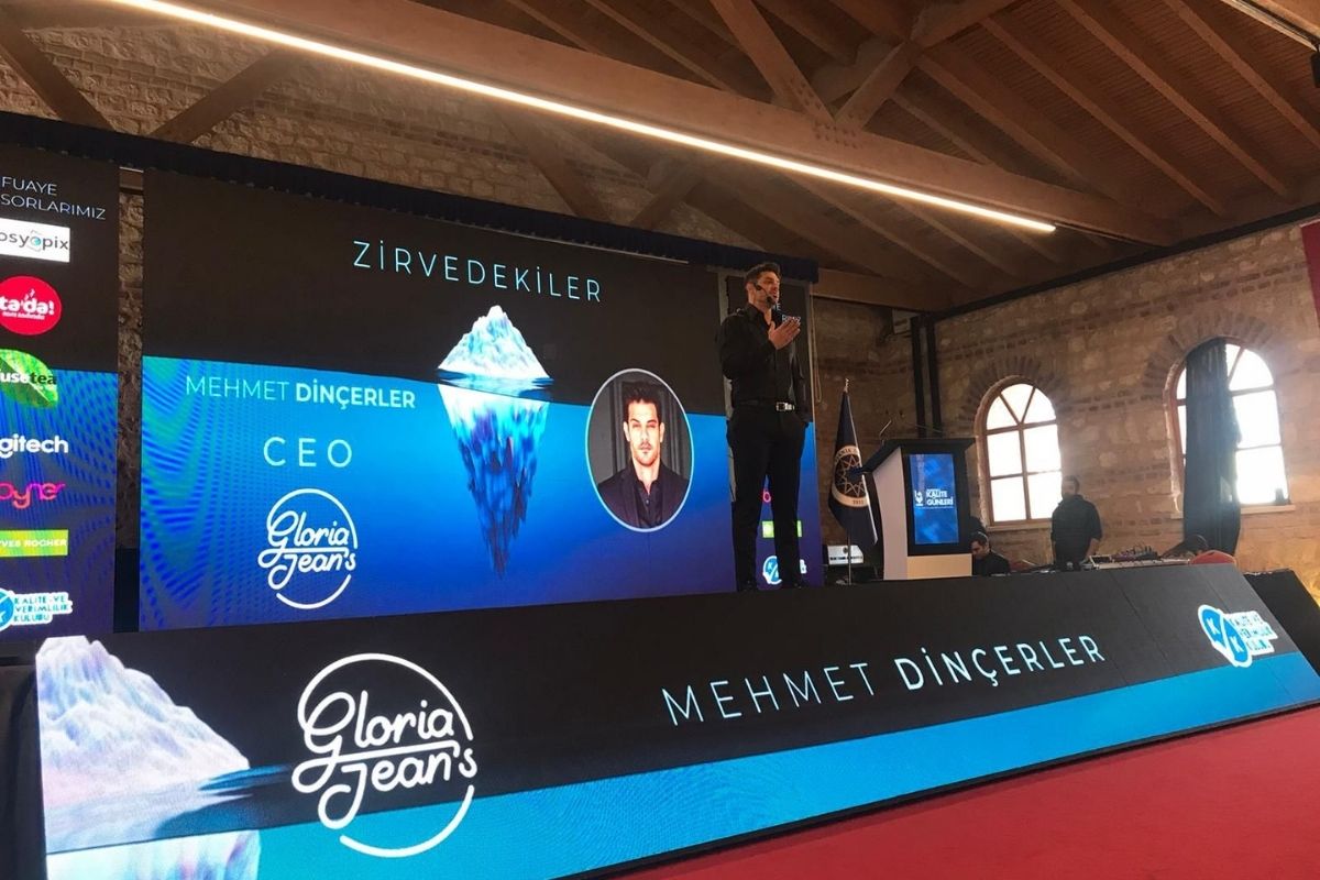Mehmet Dinçerler, geleceğin girişimcileriyle buluştu